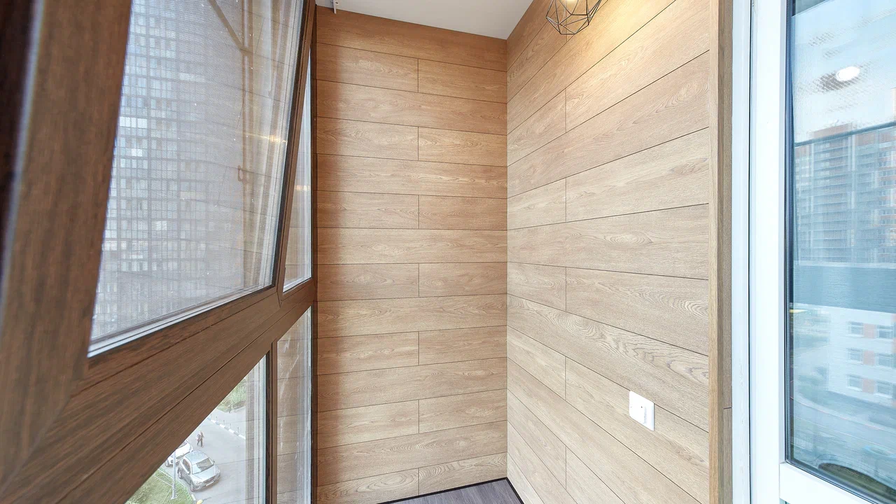 Отделка балконов под ключ в Щербинке